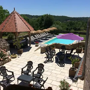  Hébergement de vacances Le Domaine Du Bouygues